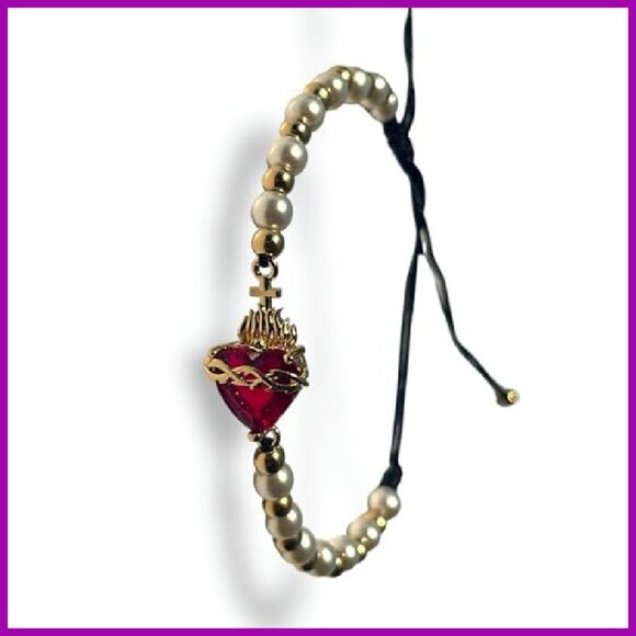 Adjustable Macrame Bracelet with Pearls Gold Beads Charm - Picture 6 of 7